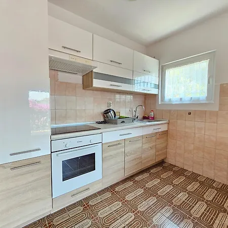 Apartment Ljubica