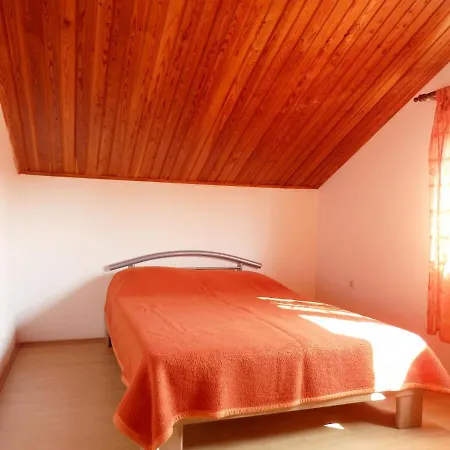 Ljubica Apartment *